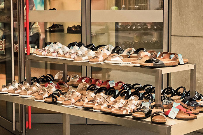 Buty z sieciówki czy sklepu obuwniczego – gdzie kupować