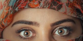 Kto pierwszy podpisuje protokół powypadkowy?