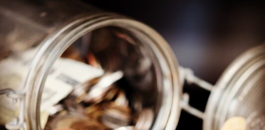 Z czego państwo ma największe dochody?